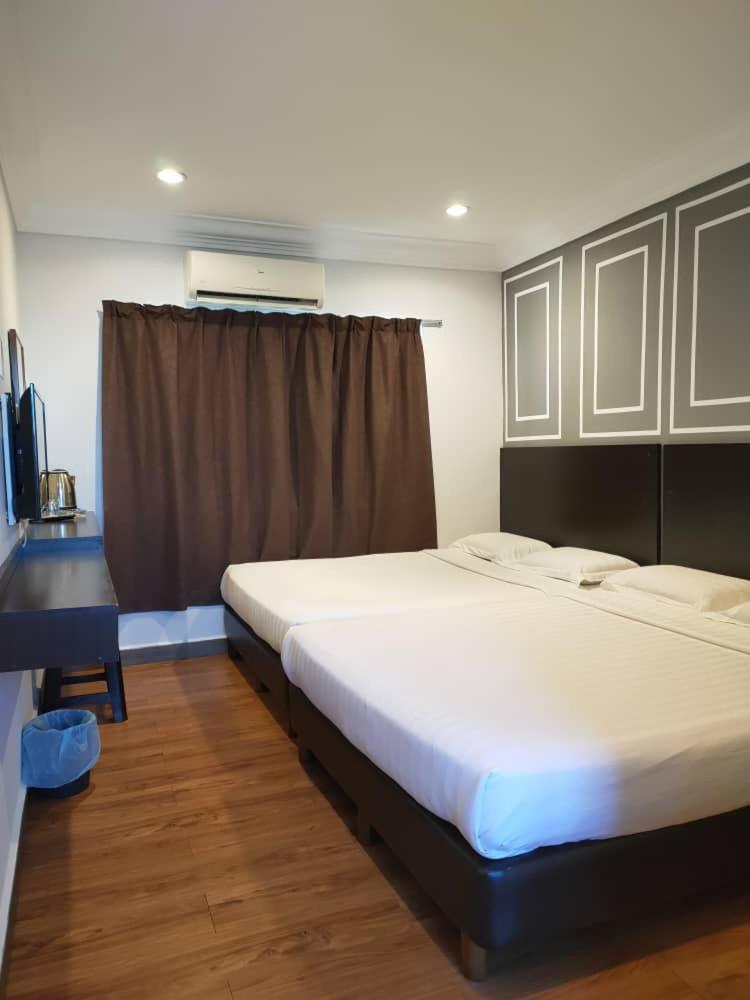 Sea Lion Hotel Pulau Ketam Bagan Teochew Exterior foto